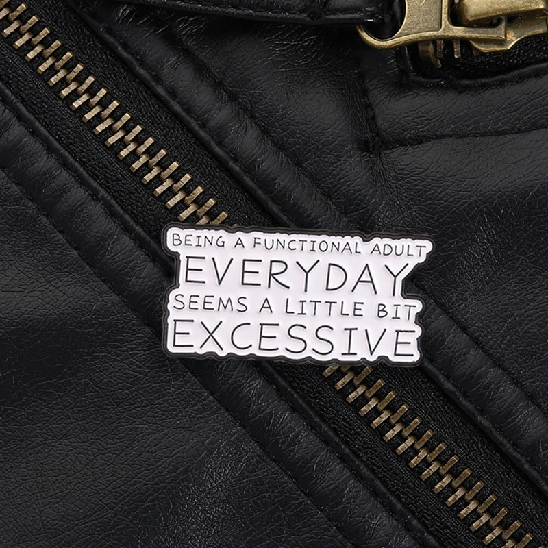 Life Jacket - Broche en émail avec un motif