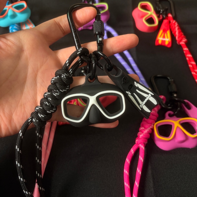 Nouveau porte-clés de plongée  - Swim Fins avis et prix
